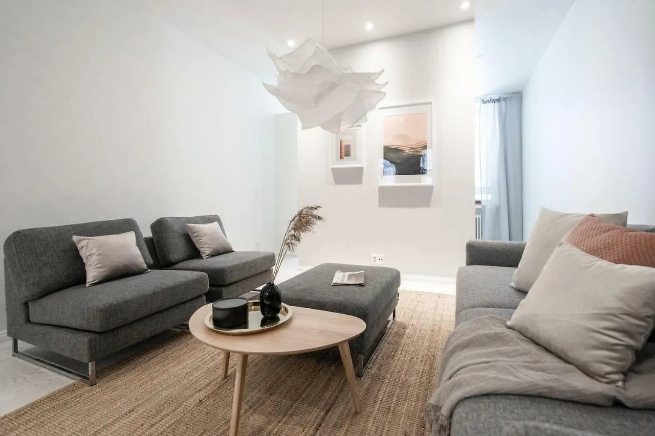 Apartment Roost Malminrinne Helsinki